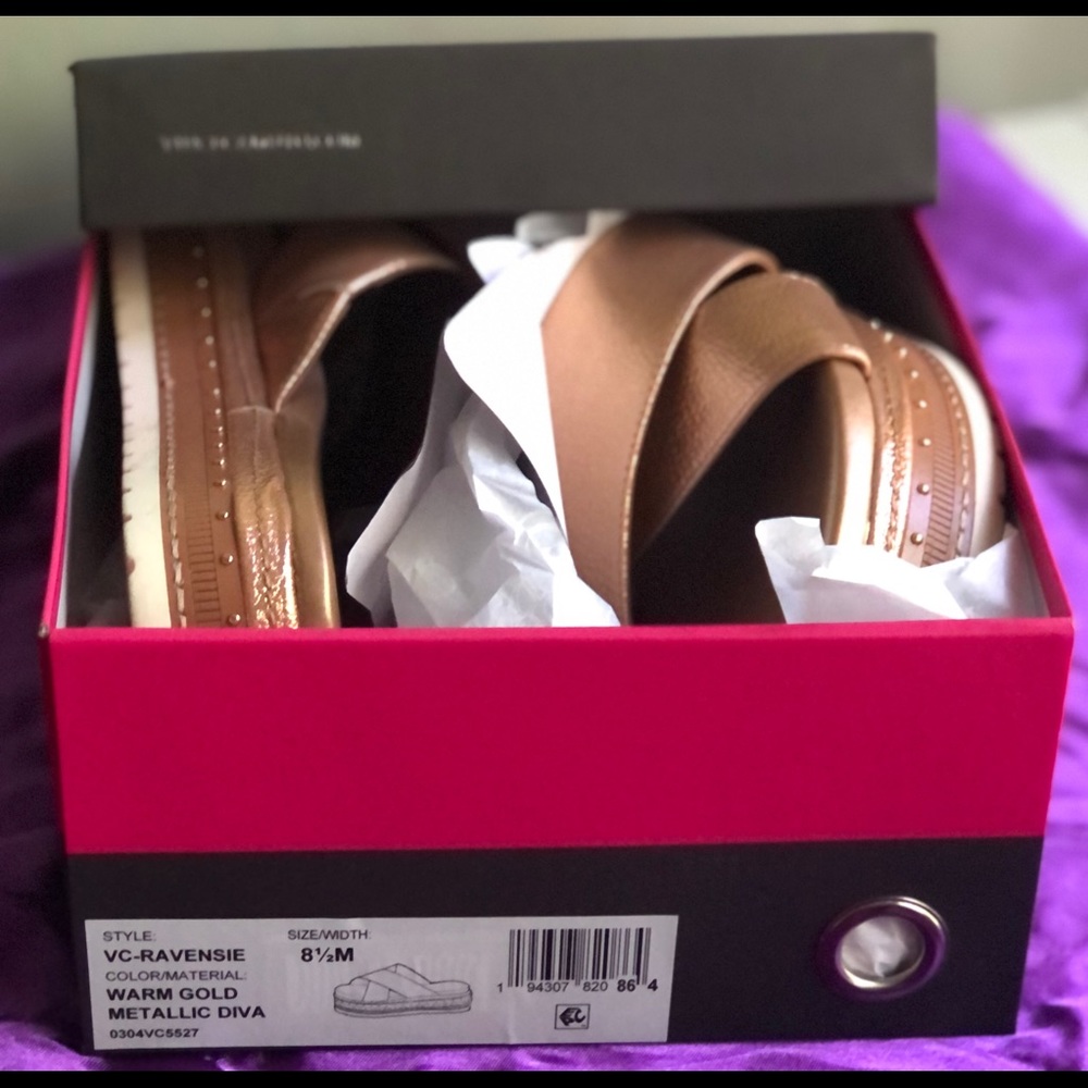 Vince Camuto Size 8.5 Shoes